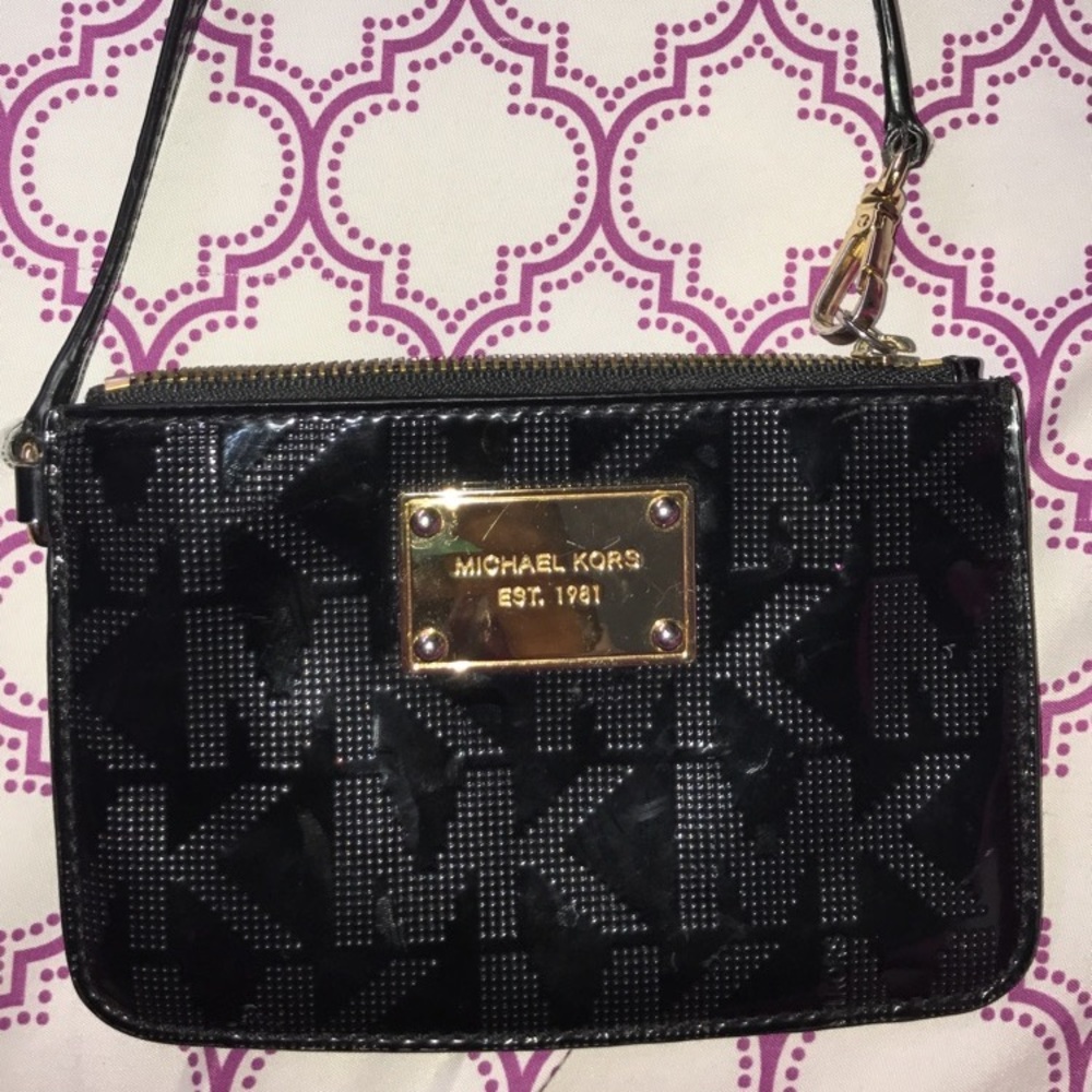 BLACK MICHAEL KORS WRISTLET 🖤 - Picture 8 of 8